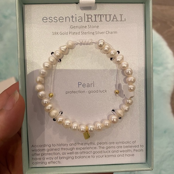 Essential Ritual Jewelry 8 K Gold Plated Sterling Silver Charm